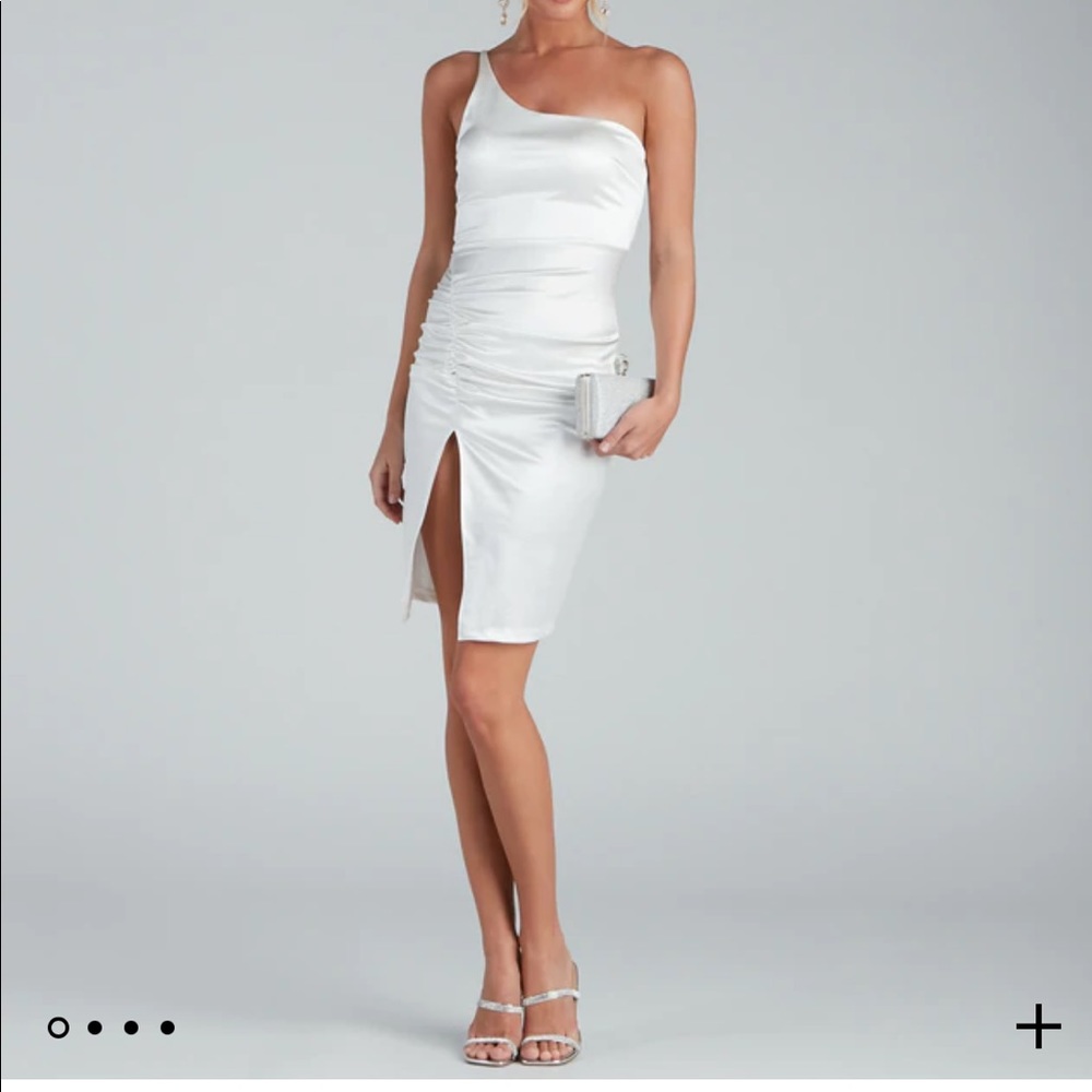 Windsor White Satin One Shoulder Midi Dress Size Large NWT